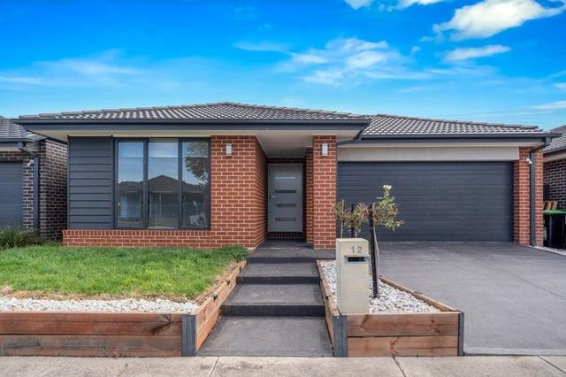 12 Pickering Street, VIC 3064