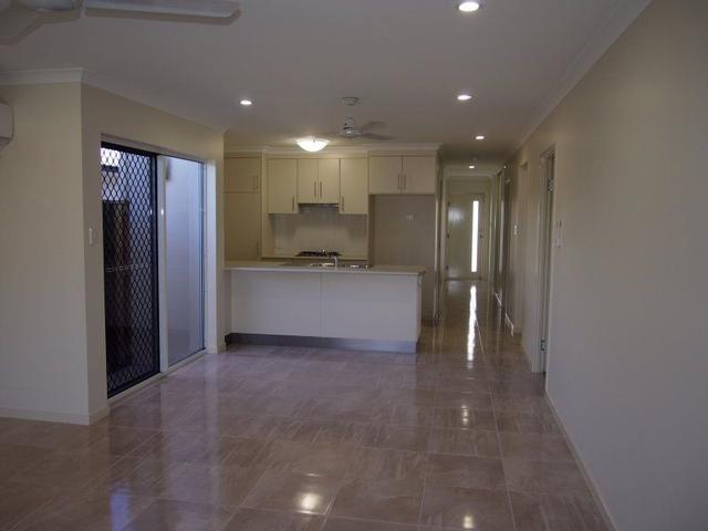 8 Banyan Street, QLD 4740