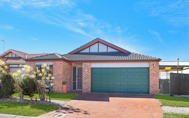23 Oakwood Place, NSW 2530