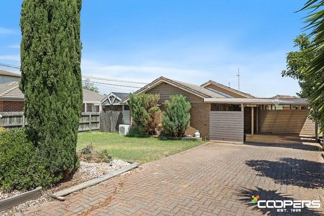33 Lorimer Street, VIC 3337