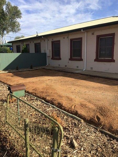 16 Trenaman Crescent, SA 5343