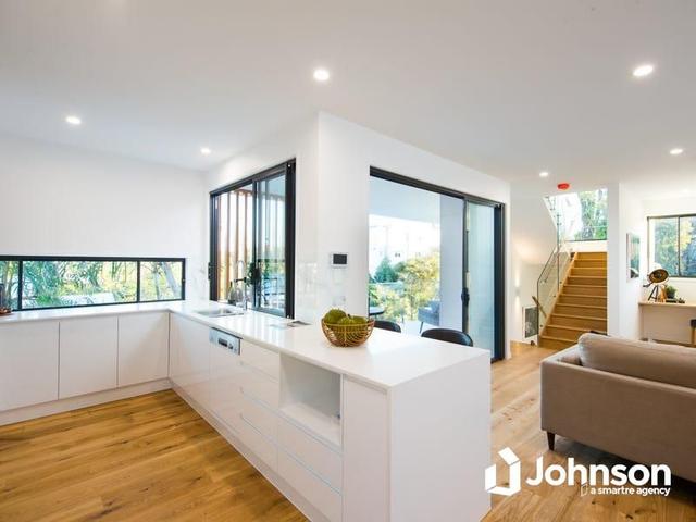 1/30 Richmond Road, QLD 4170