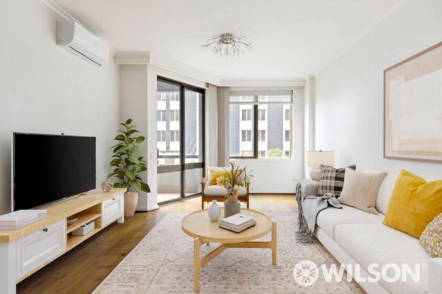 19/73 Queens Road, VIC 3000