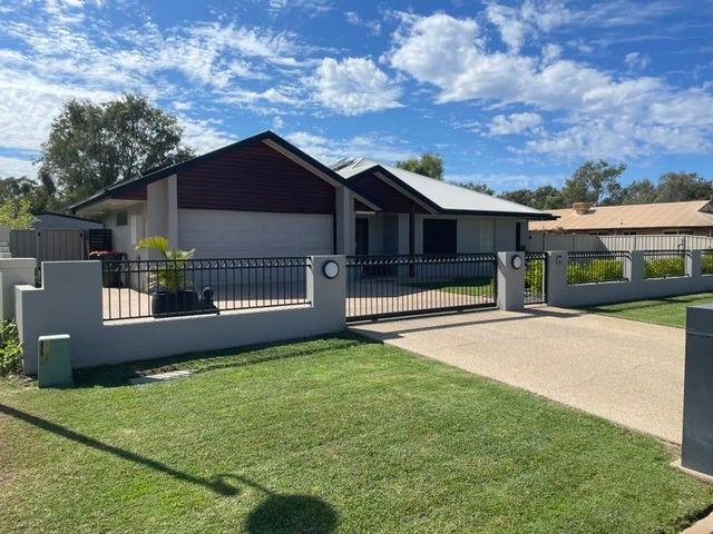 24 Kidd Street, QLD 4720
