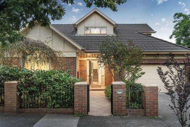 2/18 Albion Road, VIC 3146