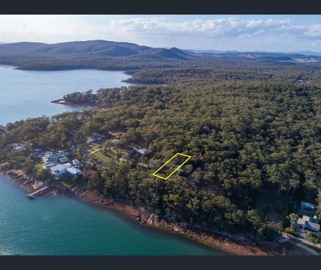 17 The Esplanade, NSW 2324