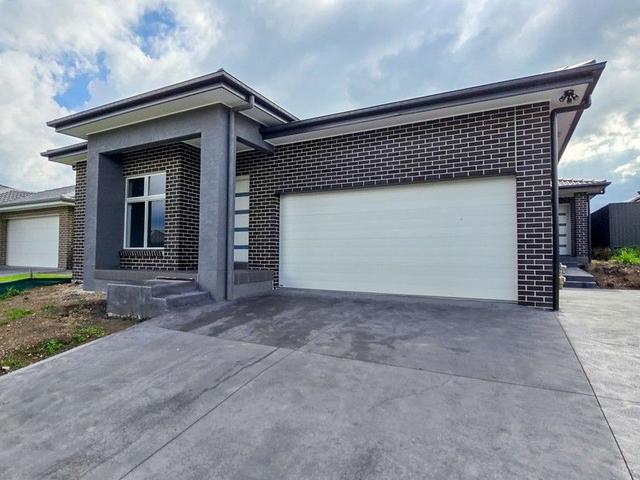 16 Mallee Crescent, NSW 2573
