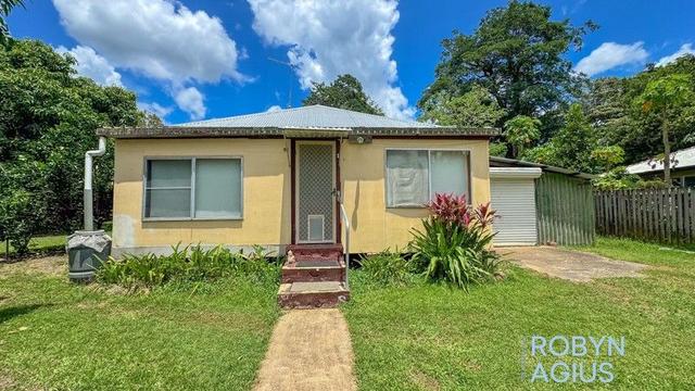 82 Anzac Parade, QLD 4756