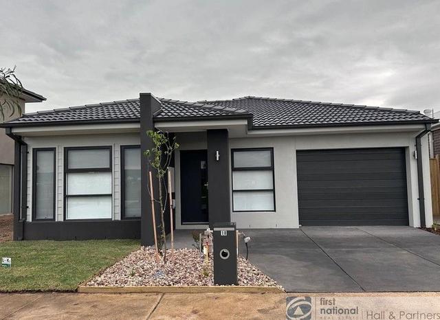 18 Riverly  Grove, VIC 3809