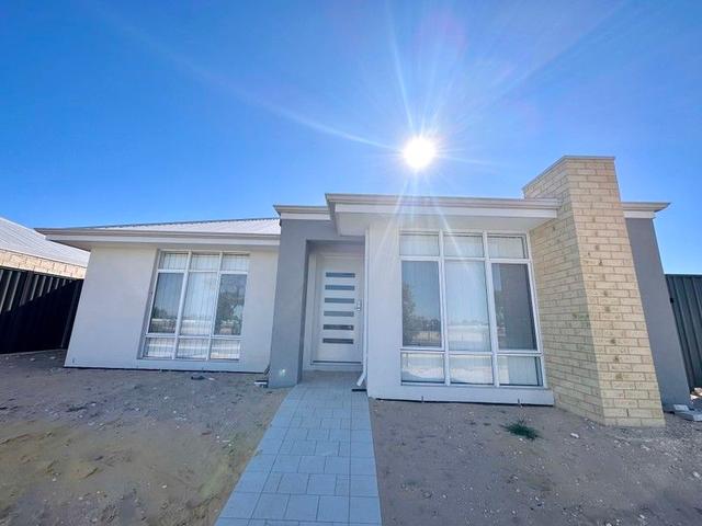 43 Maspalomas Drive, WA 6210