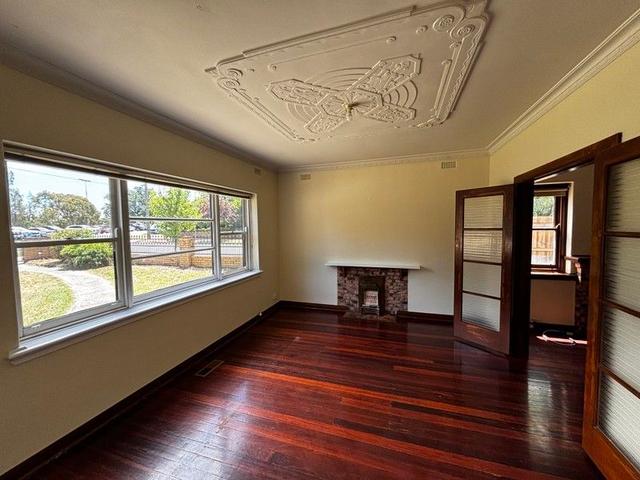1/24 Crosbie Road, VIC 3163