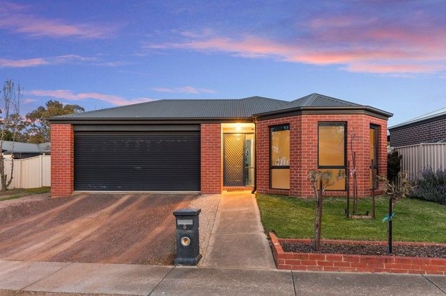 5 Sheard  Street, VIC 3556