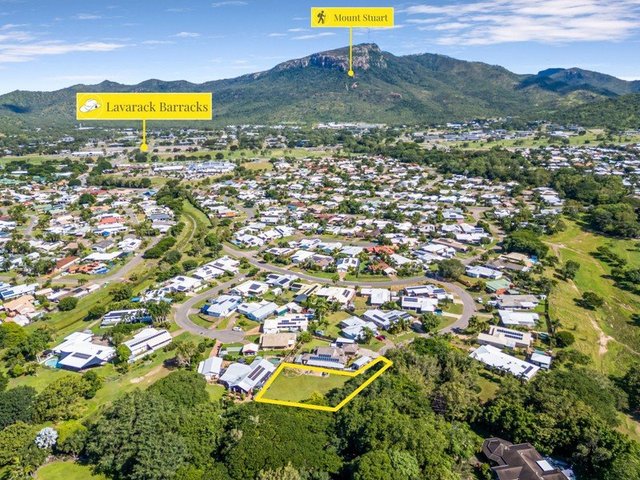 9 Oban Court, QLD 4814