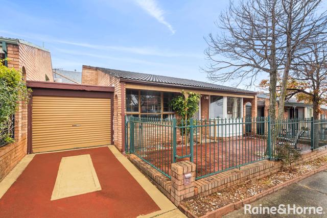 2/153 Forest Road, NSW 2205