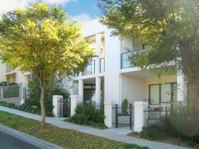 106/26 Parkside Crescent, NSW 2560