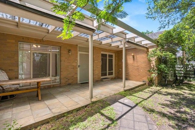 1 Luena Road, VIC 3104