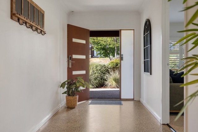 20 Hurst Street, VIC 3437