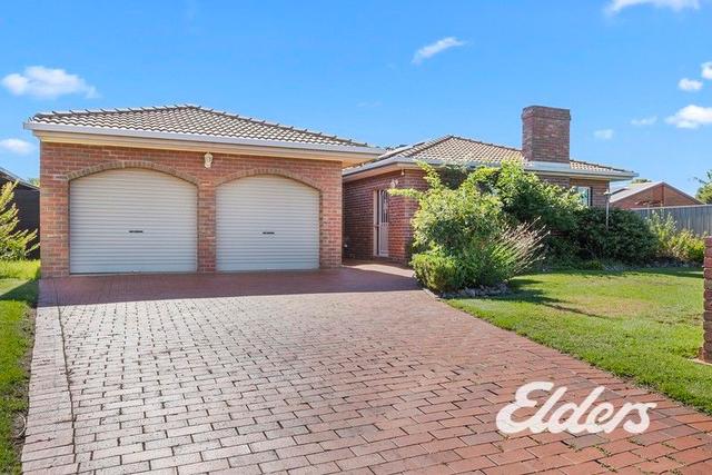 4 Heyington Place, VIC 3730