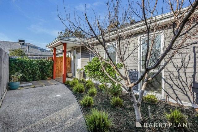 2/12 Sydney Street, VIC 3020