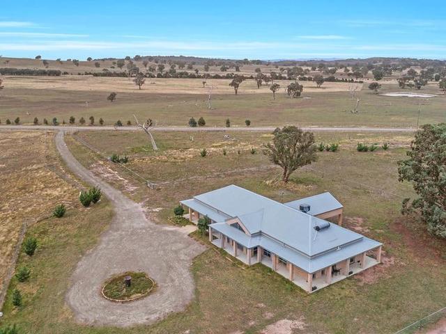 b/5847 Gundaroo Road, NSW 2581