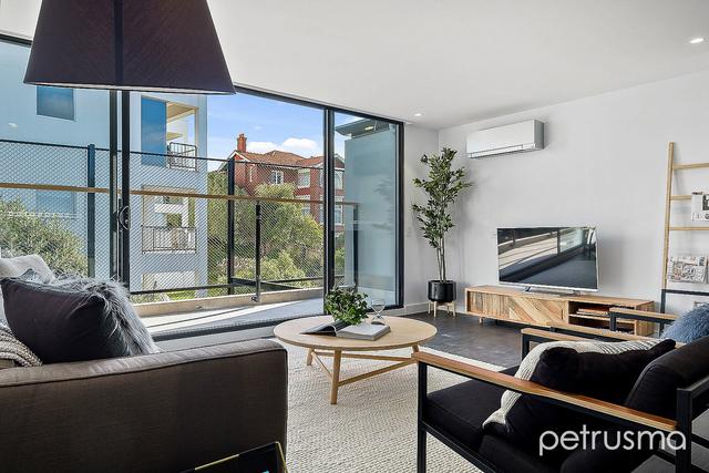 17/51 Sandy Bay Road, TAS 7004