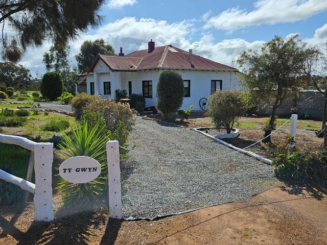 212 Blackwood Road, WA 6395