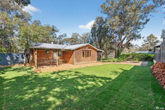 15 Possum Place, WA 6111