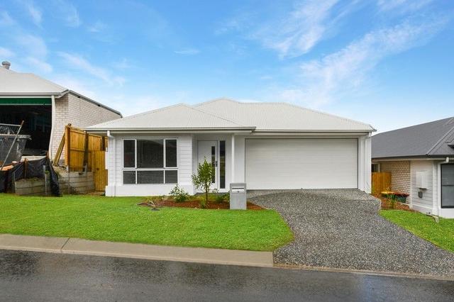 15 Auburn  Crescent, QLD 4306