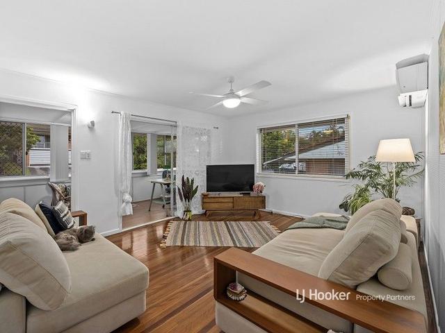 19 Danina Street, QLD 4122