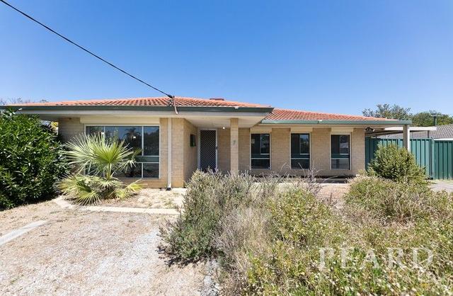 7 Watsonia Street, WA 6109