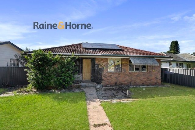 14 Hermitage Crescent, NSW 2168