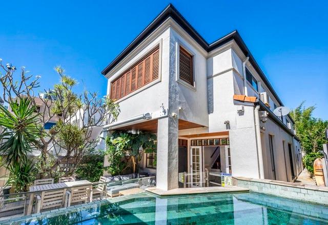 2/46 Cronin Avenue, QLD 4217