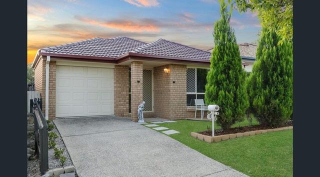 10 Canterbury Bells  Circuit, QLD 4300