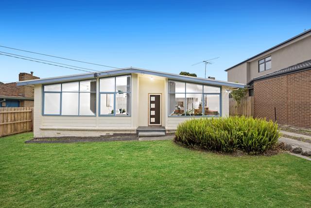 2 Essex Court, VIC 3153