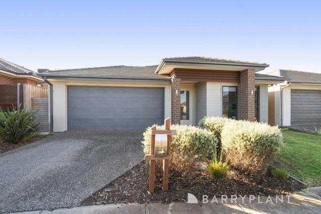 18 Dalveen Drive, VIC 3336