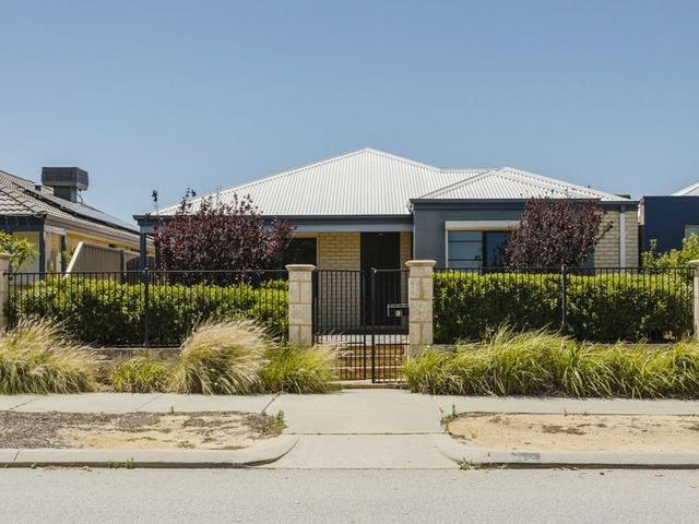 32 Finglas Meander, WA 6036