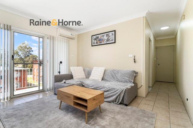 7/5 Carramar Avenue, NSW 2163