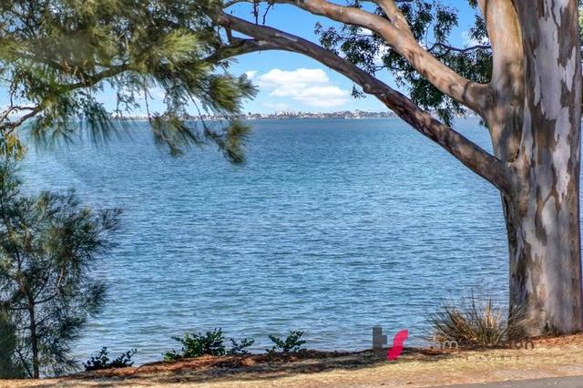 49 Esplanade, QLD 4508