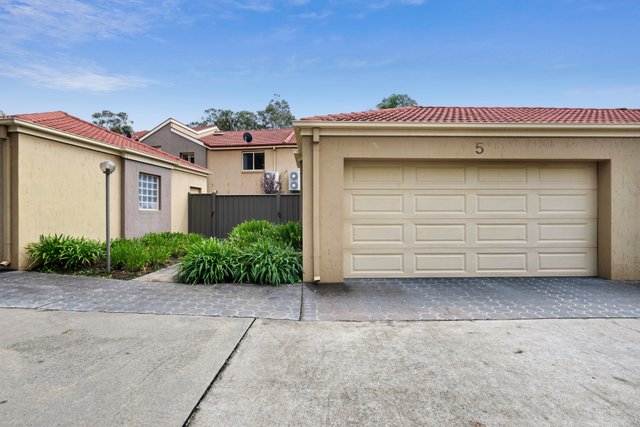 5/60 Bolderwood Street, ACT 2612