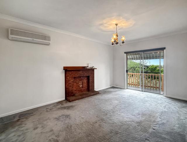 11 Parkes Crescent, NSW 2776