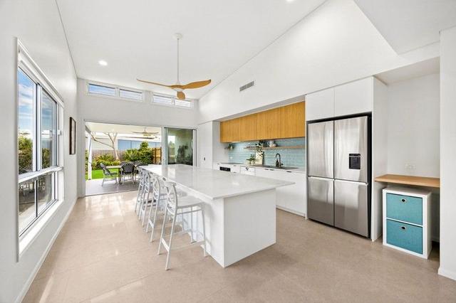1/14 Burke Street, QLD 4551