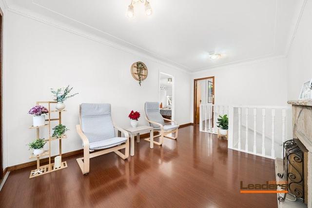 6 Clovelly  Road, NSW 2077