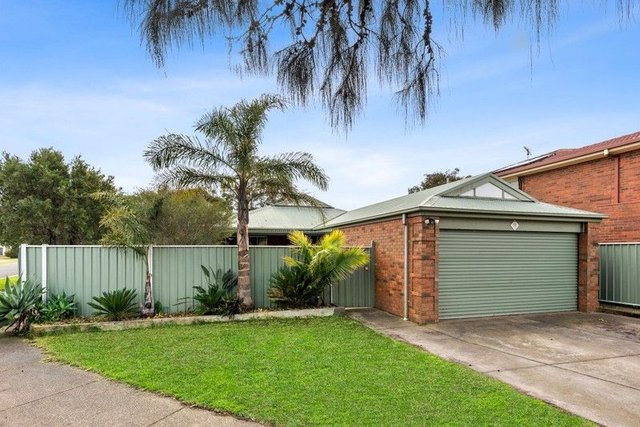 18 Newbay Close, VIC 3227