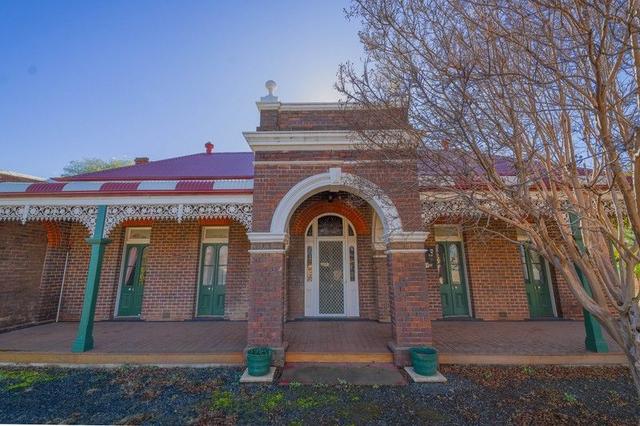 83 Neeld Street, NSW 2671
