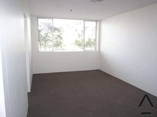 25/10-14 Hardie Street, NSW 2089