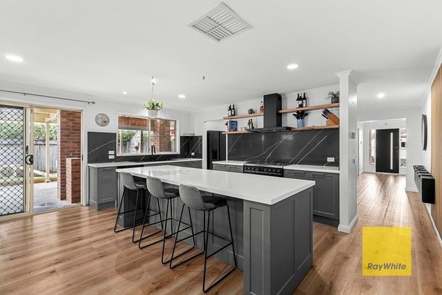 14 Birdwood Court, VIC 3212