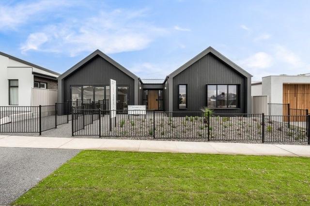 16 Westacott Crescent, VIC 3691