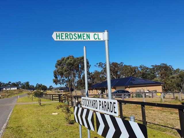 10 Herdsmen Close, NSW 2333