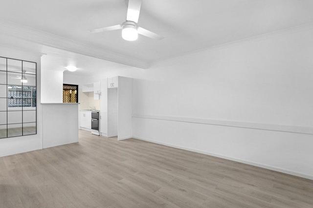 4/3 Nineteenth Avenue, QLD 4221