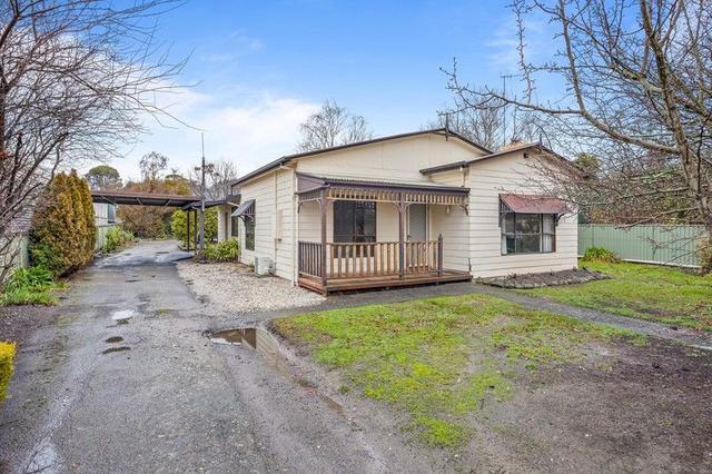 17 Warburton Street, VIC 3373